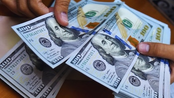 Precio del dólar se dispara a puertas de la segunda vuelta en Perú: Así cerró el tipo de cambio hoy 5 de junio