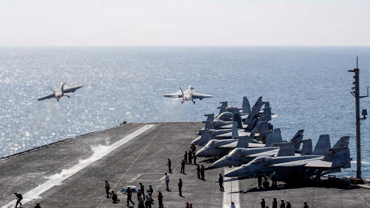 Estados Unidos bombardeó instalaciones militares iraníes tras el ataque del régimen a un carguero en Ormuz