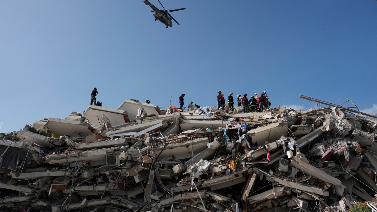 Venezuela ya recibió asistencia de 24 países tras el destructivo doble terremoto en la costa