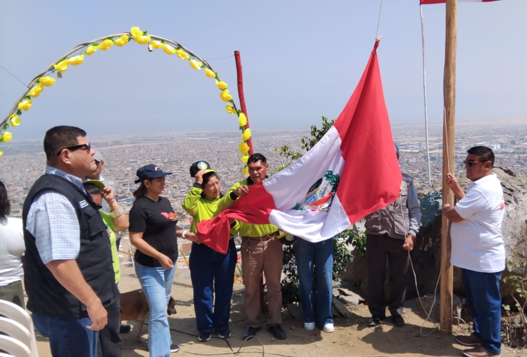 Fiestas Patrias: izan Pabellón Nacional en el cerro Cabras del distrito La Esperanza