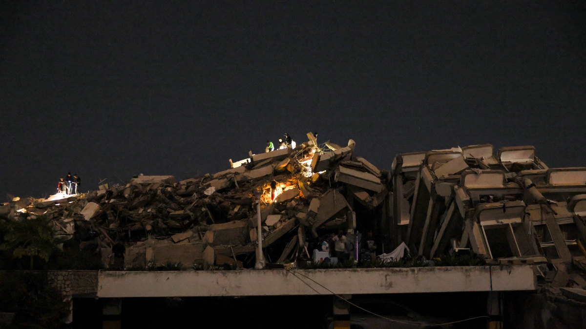 Las familias exigen ayuda del Estado para la recuperación de los cuerpos de las víctimas del doble terremoto en Venezuela
