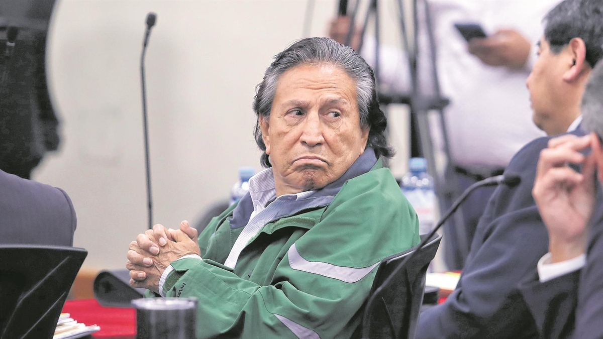 Alejandro Toledo solicita derecho de gracia presidencial por razones humanitarias y pide a José María Balcázar evaluar su libertad