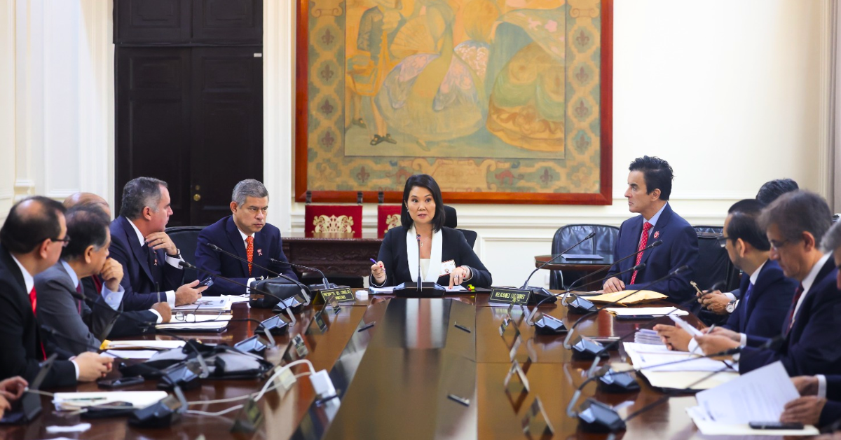 La presidenta de la República, Keiko Fujimori, encabeza su primera sesión del Consejo de Ministros