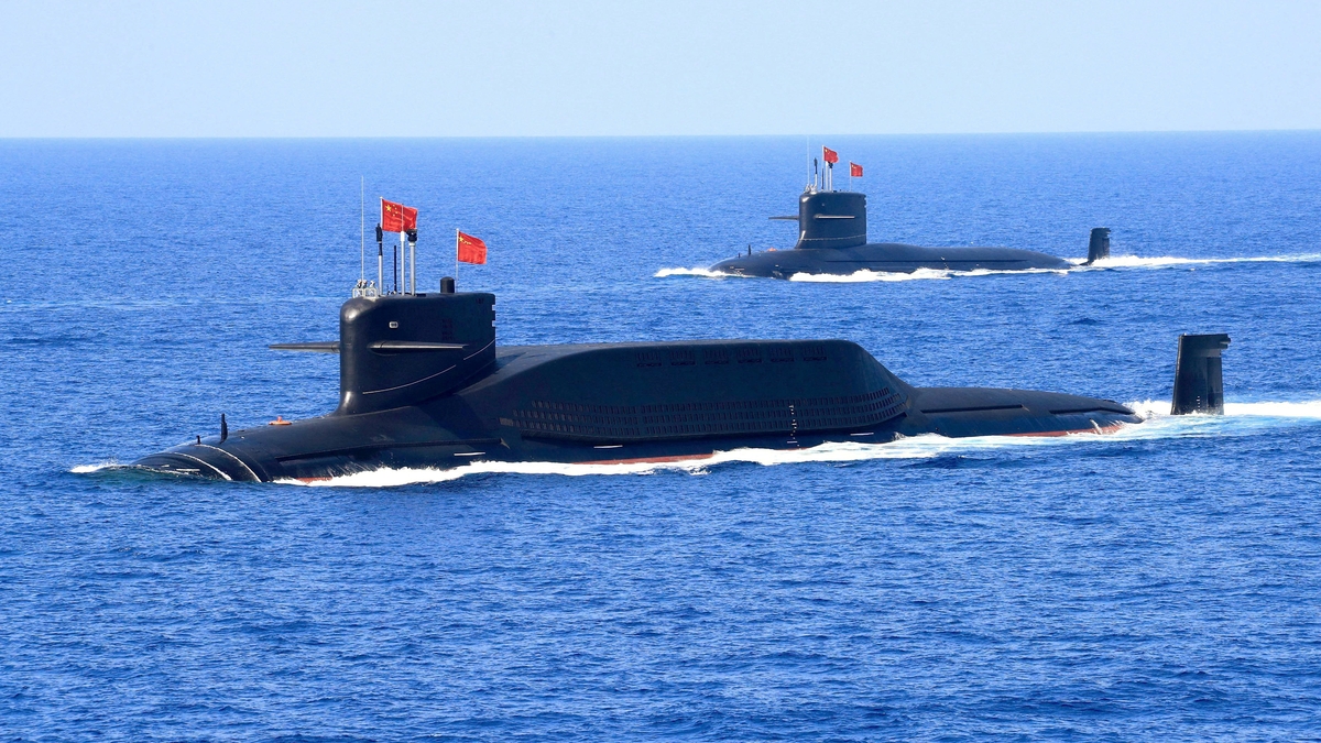 Provocación de China en el Pacífico: lanzó un misil balístico de largo alcance desde un submarino nuclear