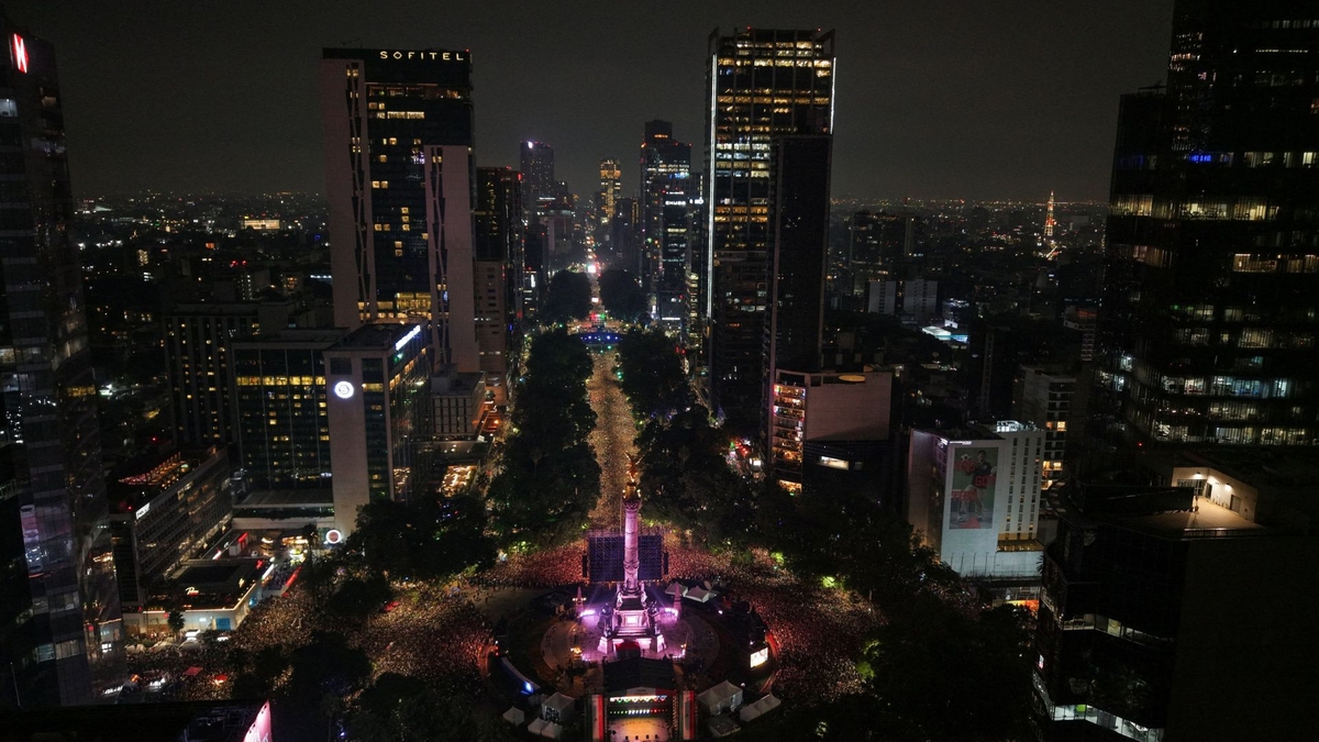 El impactante video aéreo del festejo en el Ángel de la Independencia por el triunfo de México ante Ecuador en el Mundial 2026