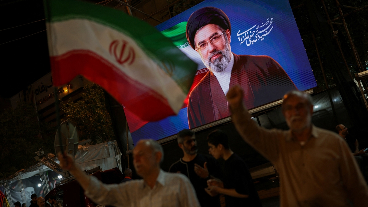 Estados Unidos sancionó a personas y entidades que gestionan los activos del líder supremo de Irán Mojtaba Khamenei