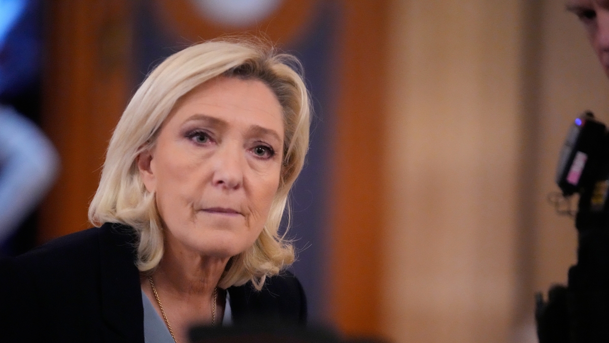 La Justicia francesa condenó a Marine Le Pen a 15 meses de inhabilitación, pero podrá ser candidata a presidenta