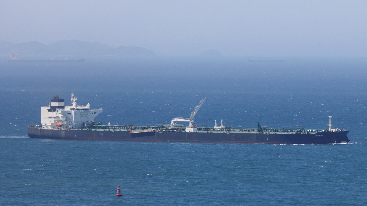 Omán impulsa una negociación con Egipto, Irán y los países del Golfo para lograr un acuerdo sobre el estrecho de Ormuz