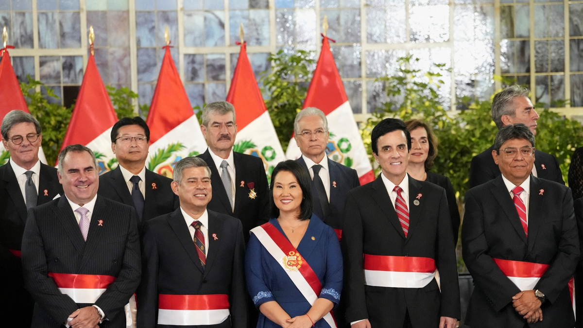 Salario mínimo en Perú subirá 15%: Gobierno lo eleva a 1.300 soles, con la mira en la inflación y el impacto de El Niño