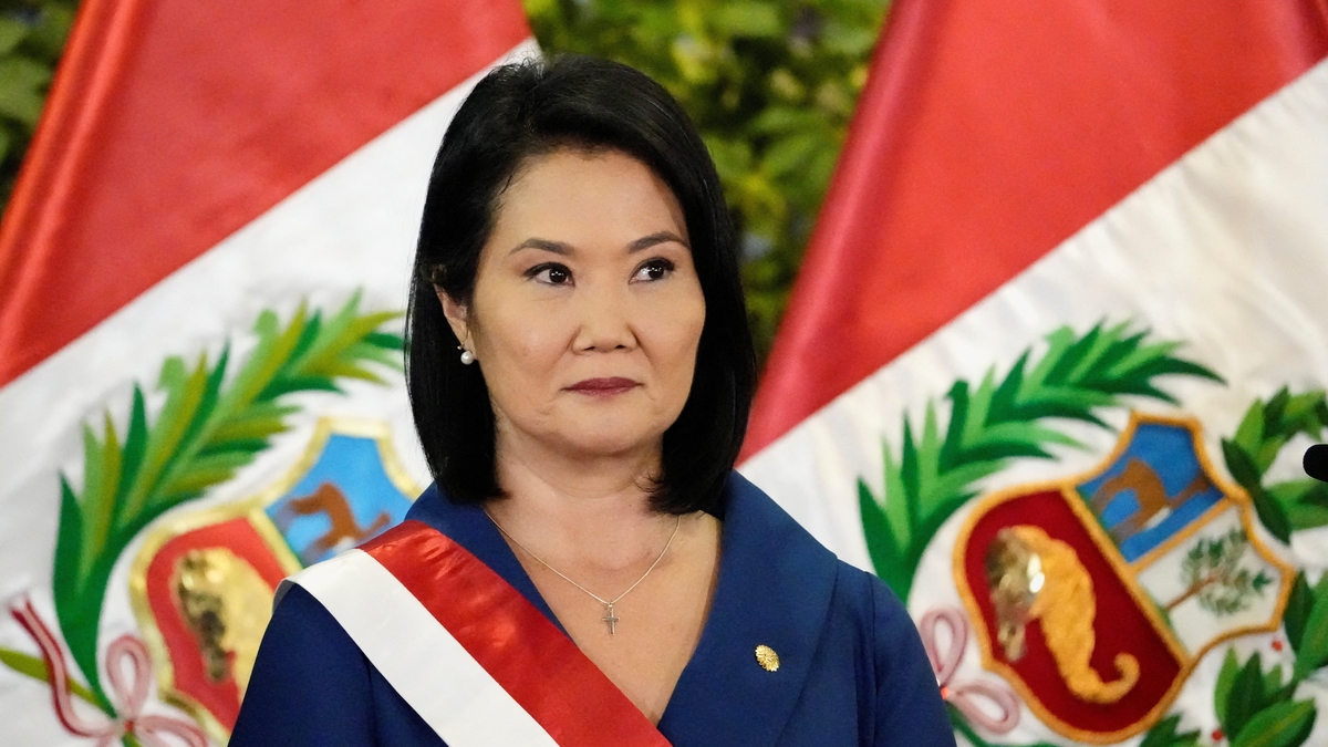 Keiko Fujimori afirma que recibe un Estado “debilitado por la improvisación y la corrupción”