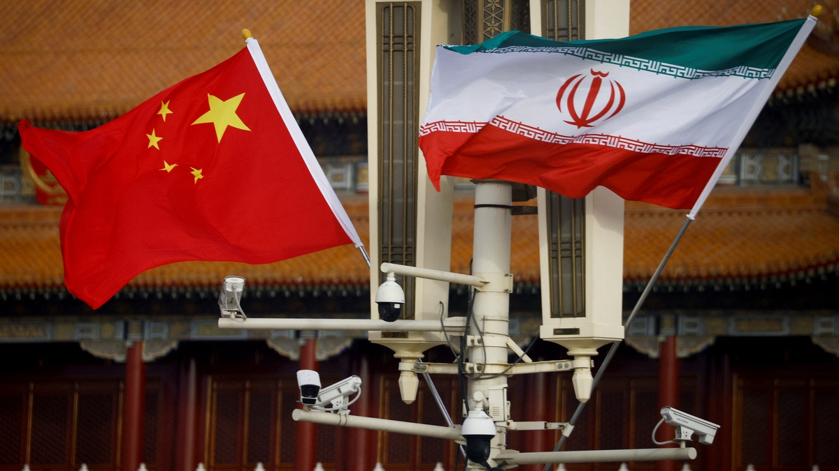 China asistirá al régimen de Irán con 400 lanzadores de misiles antiaéreos portátiles