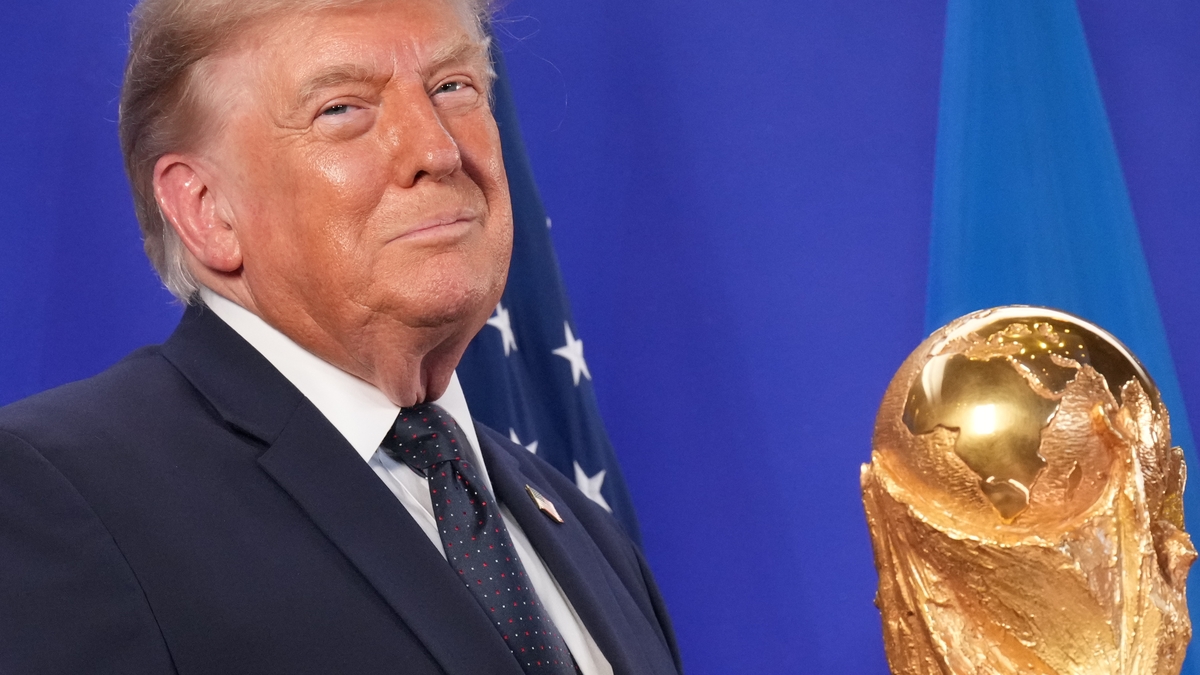 Dondald Trump estará presente en la gran final del Mundial y entregará el trofeo al ganador de España-Argentina