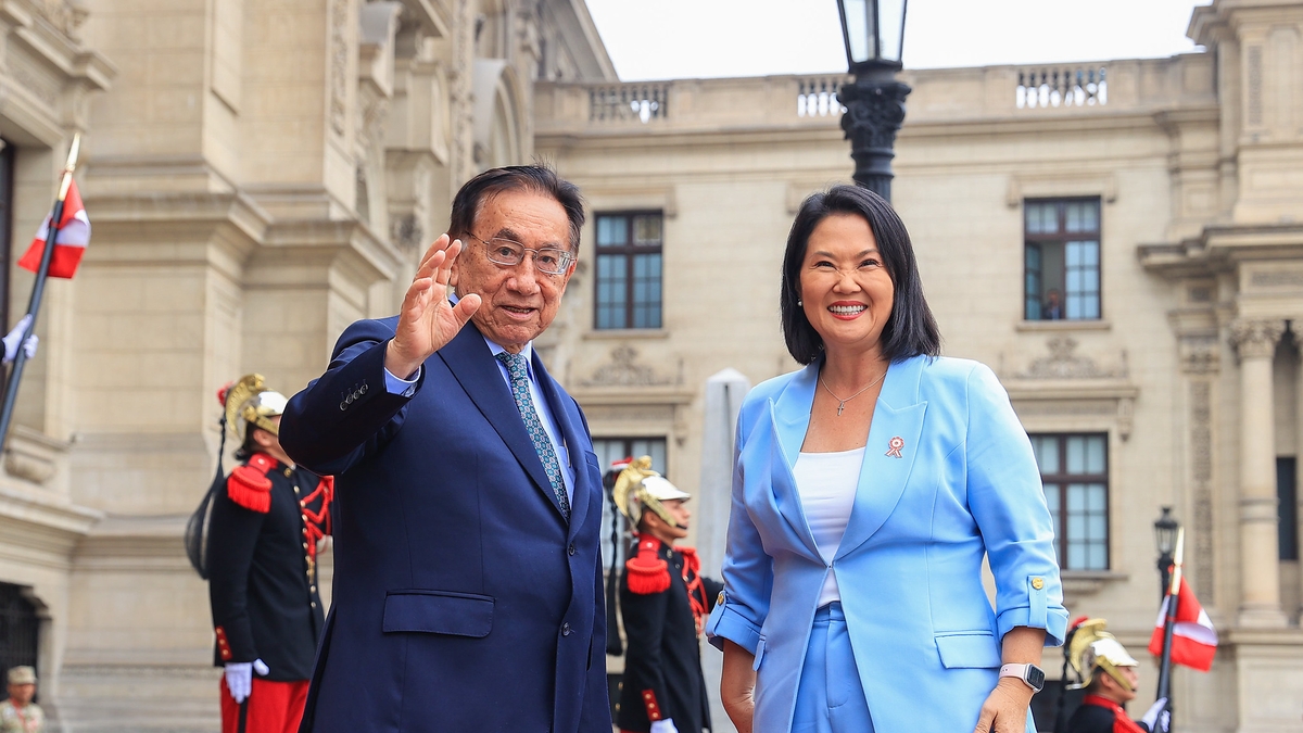 Keiko Fujimori visitó Palacio de Gobierno: “estamos preparándonos para que tomemos las riendas y los destinos de nuestro país”