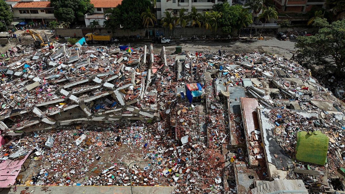 Venezuela decretó siete días de duelo nacional por las víctimas de los devastadores terremotos