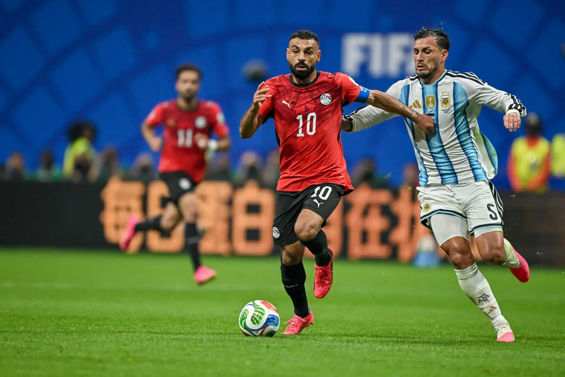 Mohamed Salah llega hoy a Turquía para fichar por el Trabzonspor