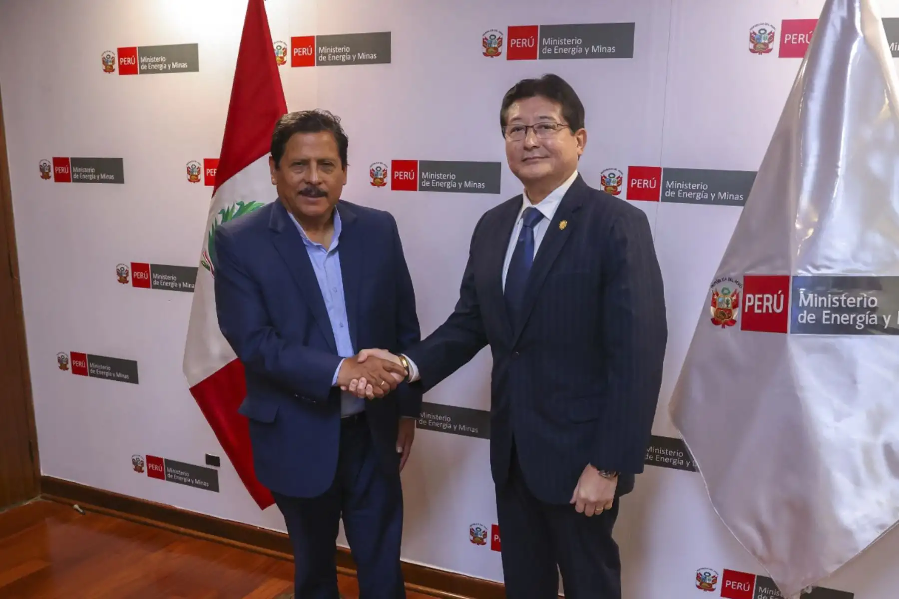 Huancavelica: Minem evaluará alternativas para impulsar acceso a gas natural