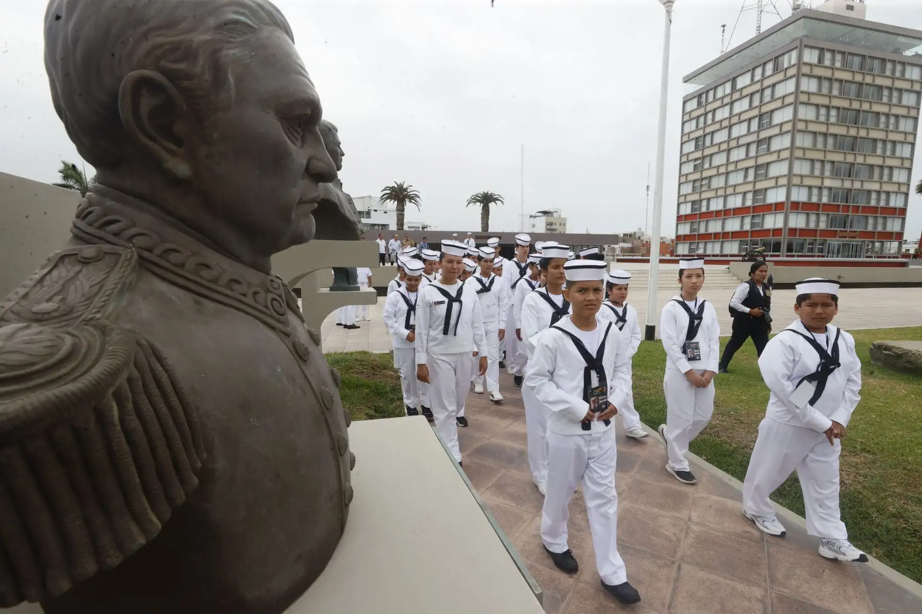Concurso “Sé Marino por un Día”: una experiencia inolvidable en la Escuela Naval del Perú