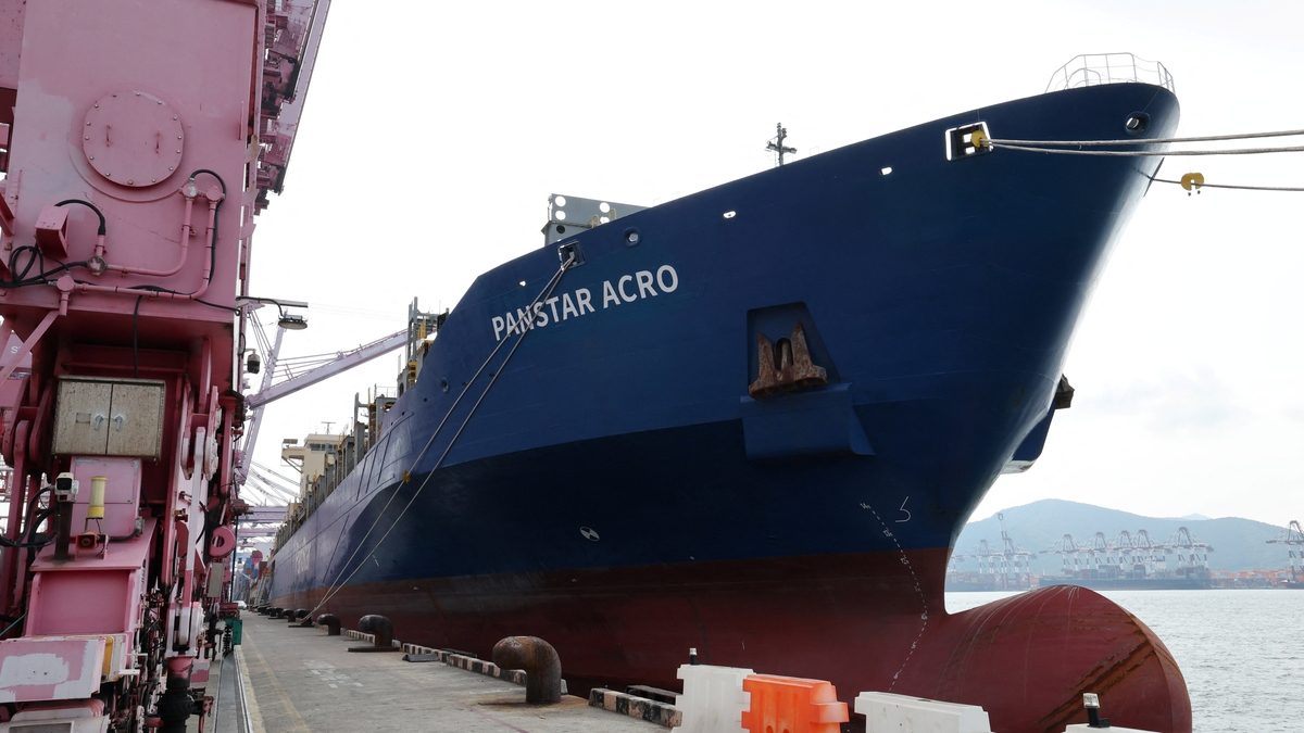 Corea del Sur envió su primer buque portacontenedores a través del Ártico para probar “una alternativa” a las rutas marítimas de Medio Oriente