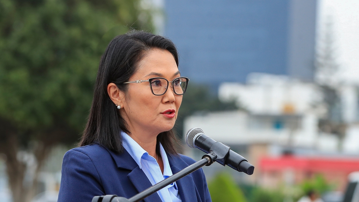 Presidenta Keiko Fujimori anuncia la presentación del pedido de facultades ante el Congreso