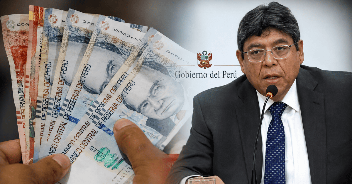 Ministro de Economía, Elmer Cuba, anuncia que Gobierno aumentará el sueldo mínimo a S/1300 en dos etapas