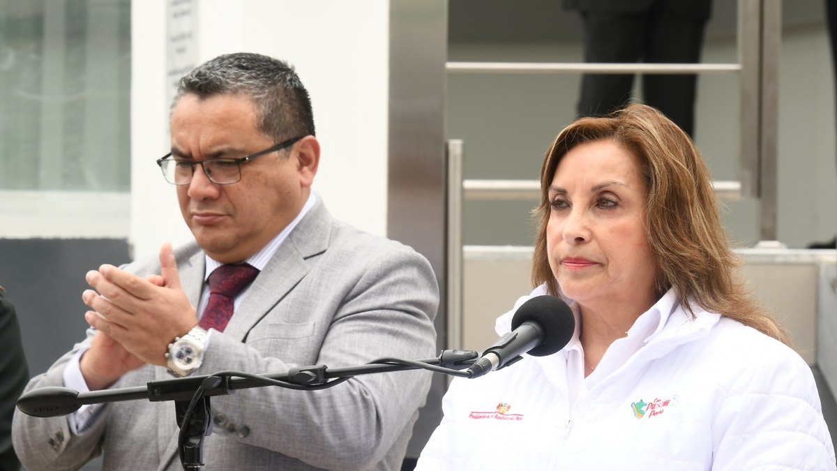 Fiscalía pide 7 años de cárcel contra Juan José Santiváñez por presunta corrupción en el Ministerio del Interior