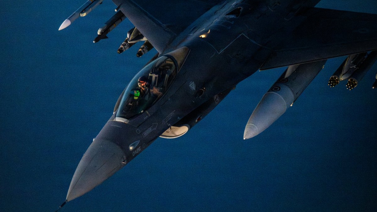 Estados Unidos amplió su capacidad militar contra Irán y creó una fuerza multinacional de drones de ataque en Medio Oriente