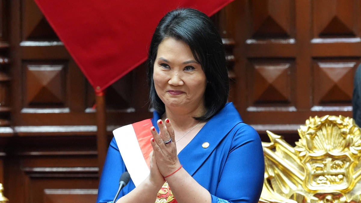 Keiko Fujimori revela incidente que casi complica su juramento en el Congreso: “Sentía que no veía bien”