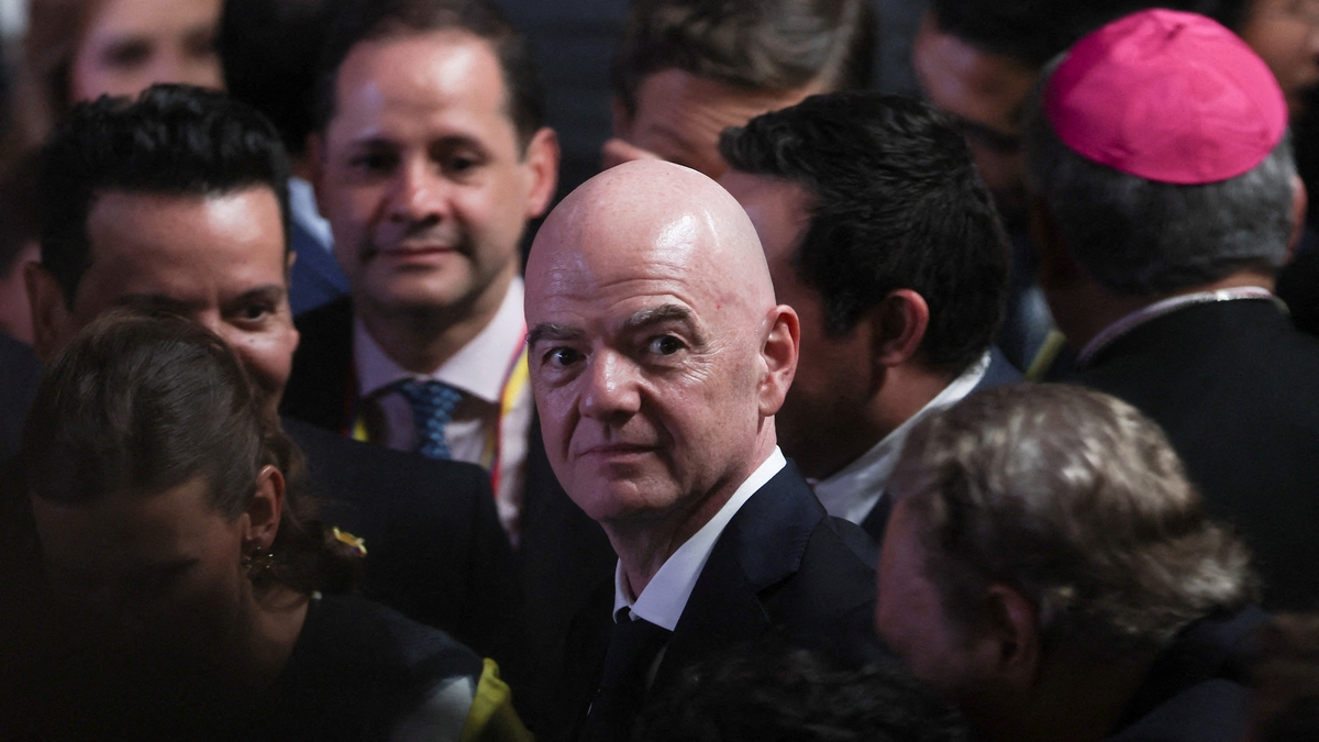 Crisis en la FIFA: despidieron al número 3 del organismo que había desafiado públicamente a Infantino por el plan de venta del Mundial