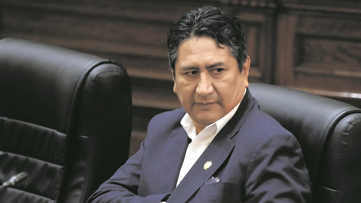 Vladimir Cerrón se burla de Óscar Arriola y revela que estuvo a 200 metros de la Policía: “Ni idea tenían”
