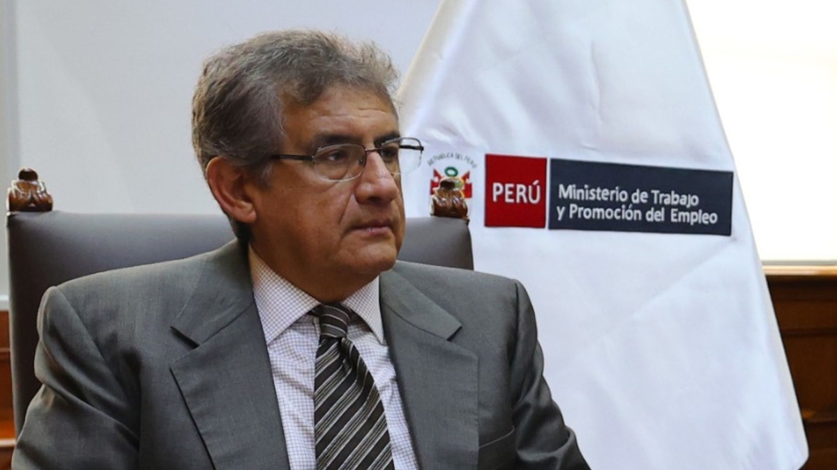 Aumento del sueldo mínimo da el primer paso: MTPE ratifica a secretario del Consejo Nacional de Trabajo