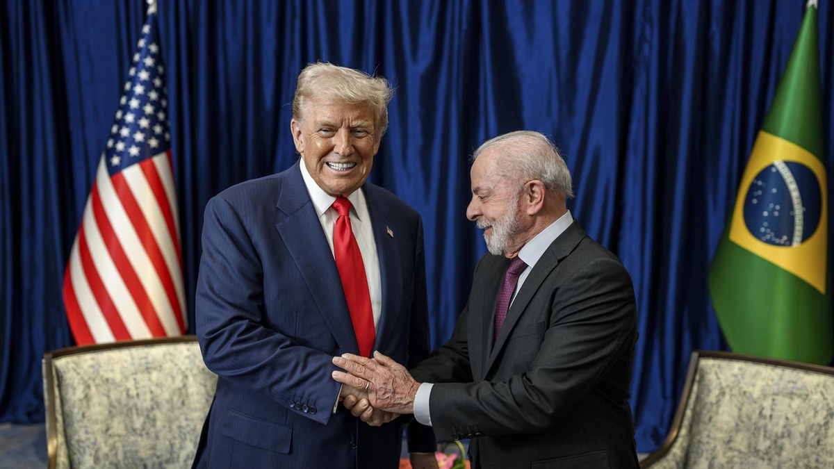 Lula y Trump acordaron acelerar las negociaciones para resolver la disputa por los aranceles a Brasil