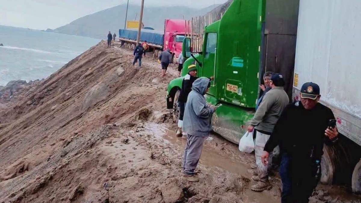 Emergencia en Arequipa EN VIVO: desabastecimiento de GLP y miles de varados por bloqueos en la Panamericana Sur