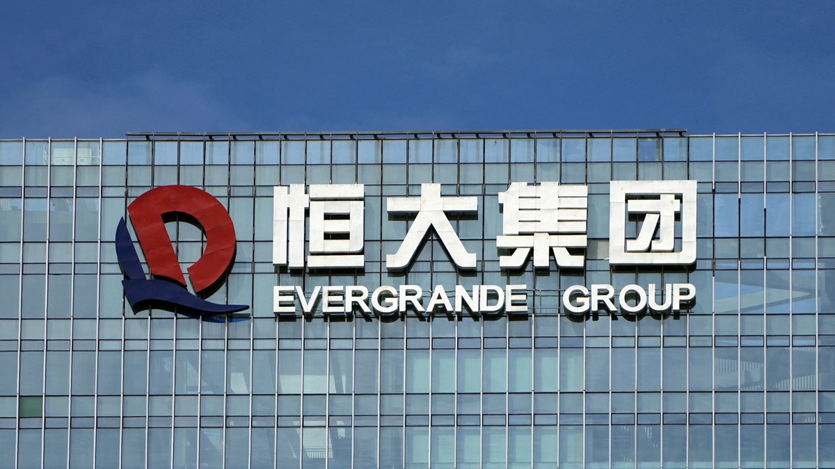 Tras la sentencia contra Evergrande, la crisis inmobiliaria de China continúa