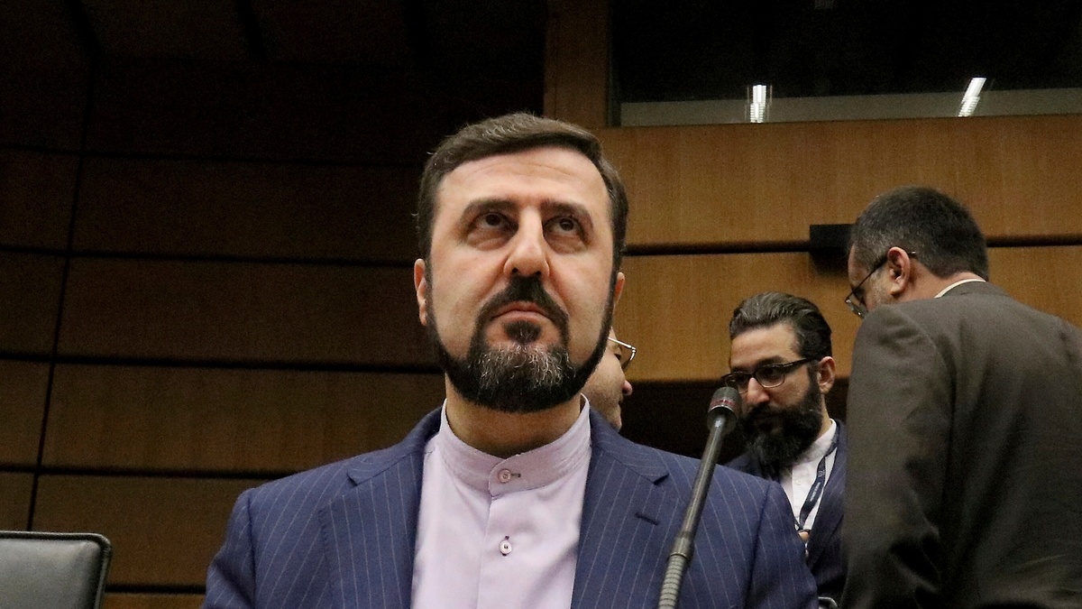 Irán amenazó con atacar intereses de Estados Unidos si Washington avanza con su ofensiva económica: “Deben pagar el precio”