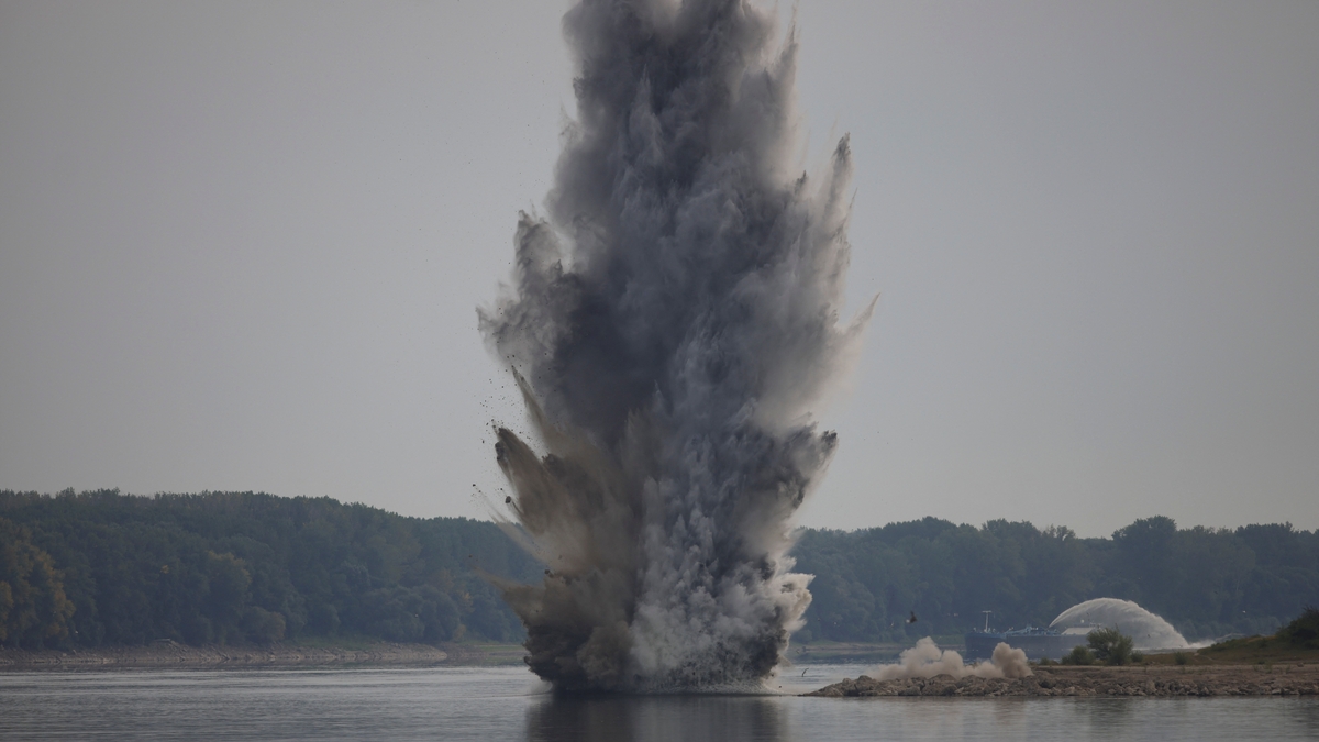 La sequía del Danubio obligó a Hungría a apagar su única planta nuclear y a Rumania a dinamitar un canal