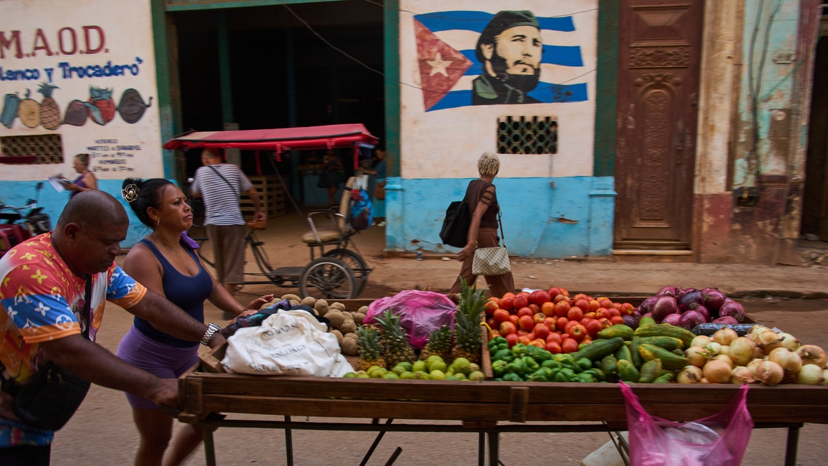Estados Unidos prorrogó un año más el embargo comercial a Cuba