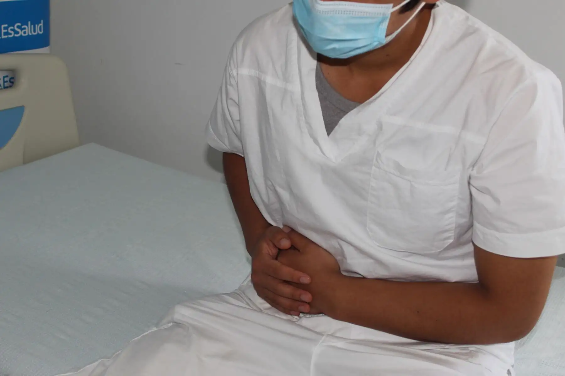 Saber reconocer los síntomas de la apendicitis puede evitar complicaciones graves