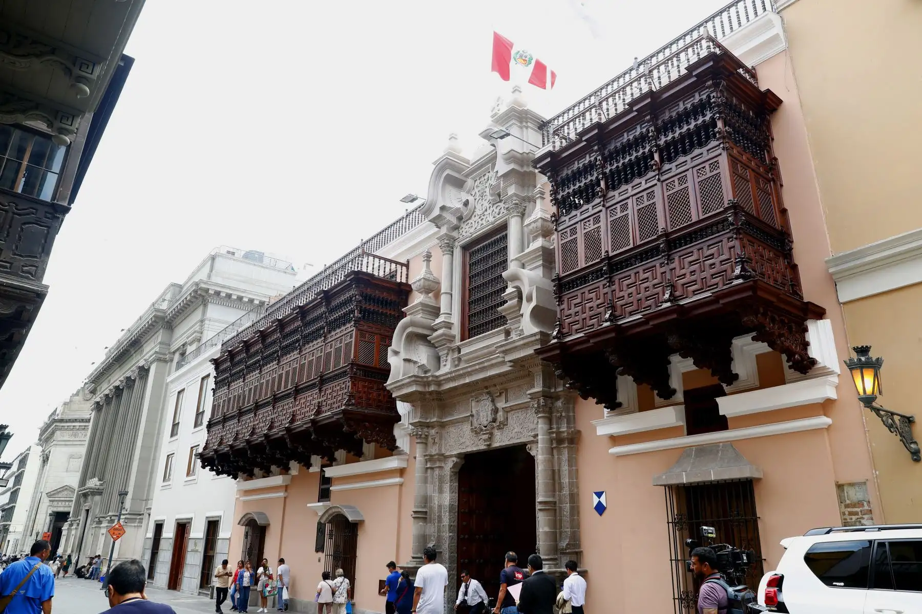 Perú y Bolivia reafirman voluntad de cooperación en materia consular y migratoria