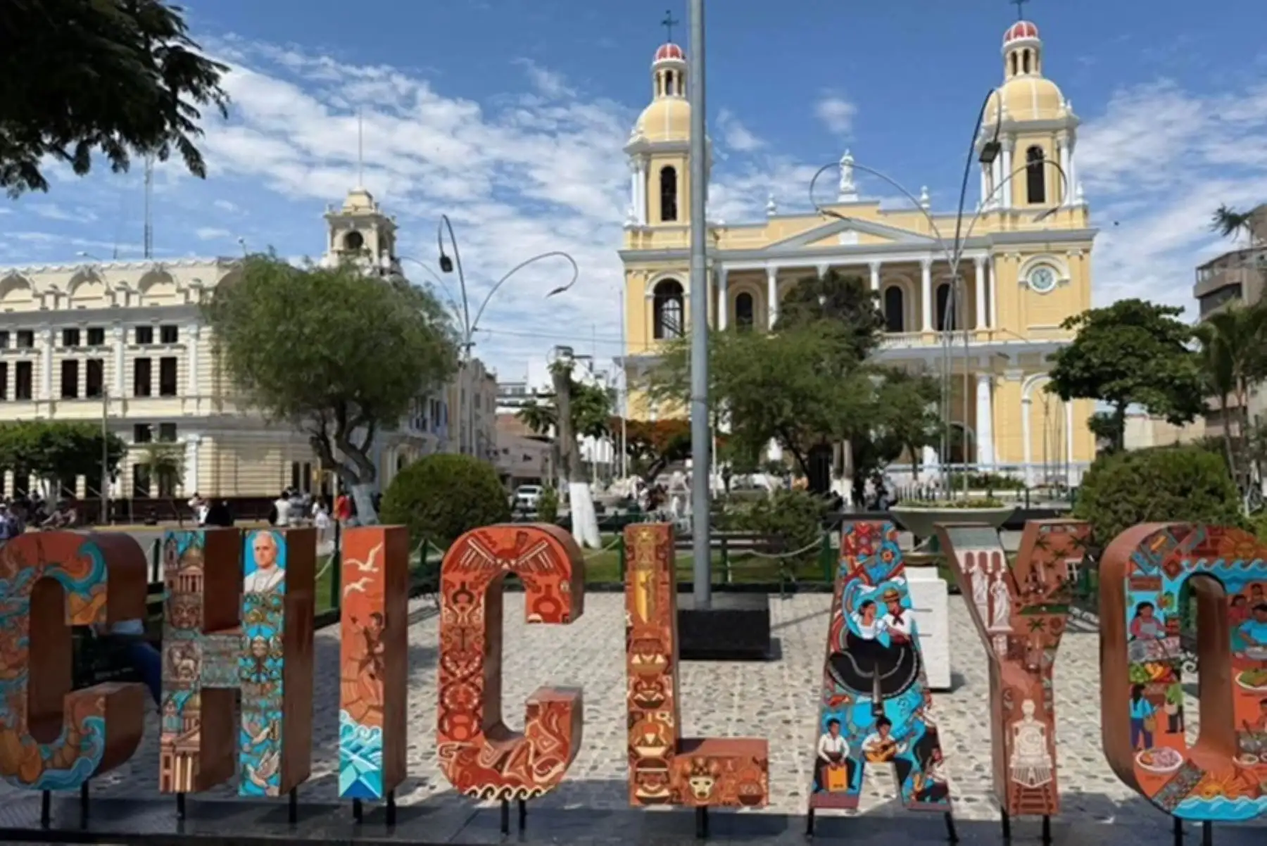 Perú proyecta movilización de 800,000 personas con visita del papa León XIV