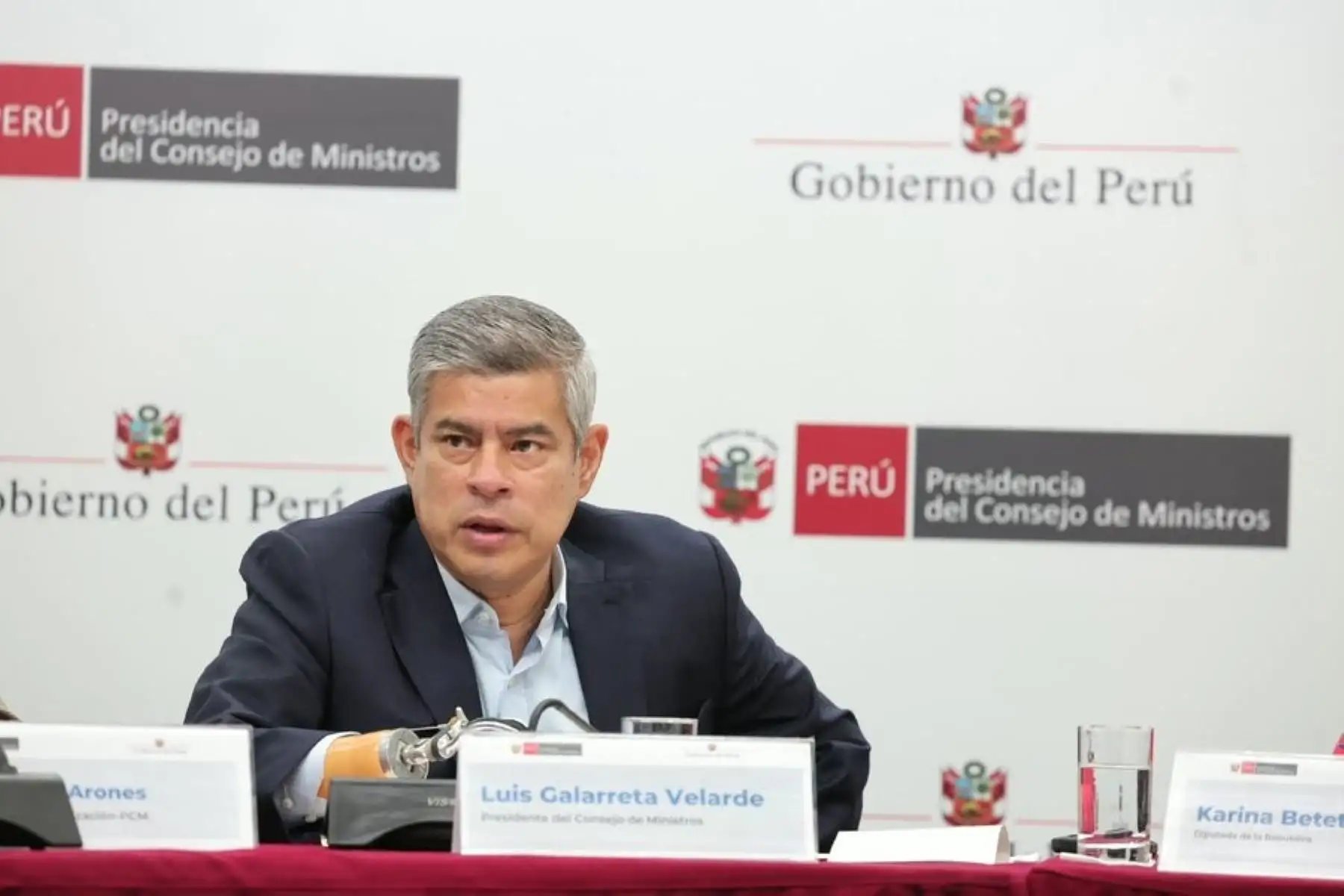 Gobierno encarga a premier Galarreta el Despacho de la Presidencia de la República