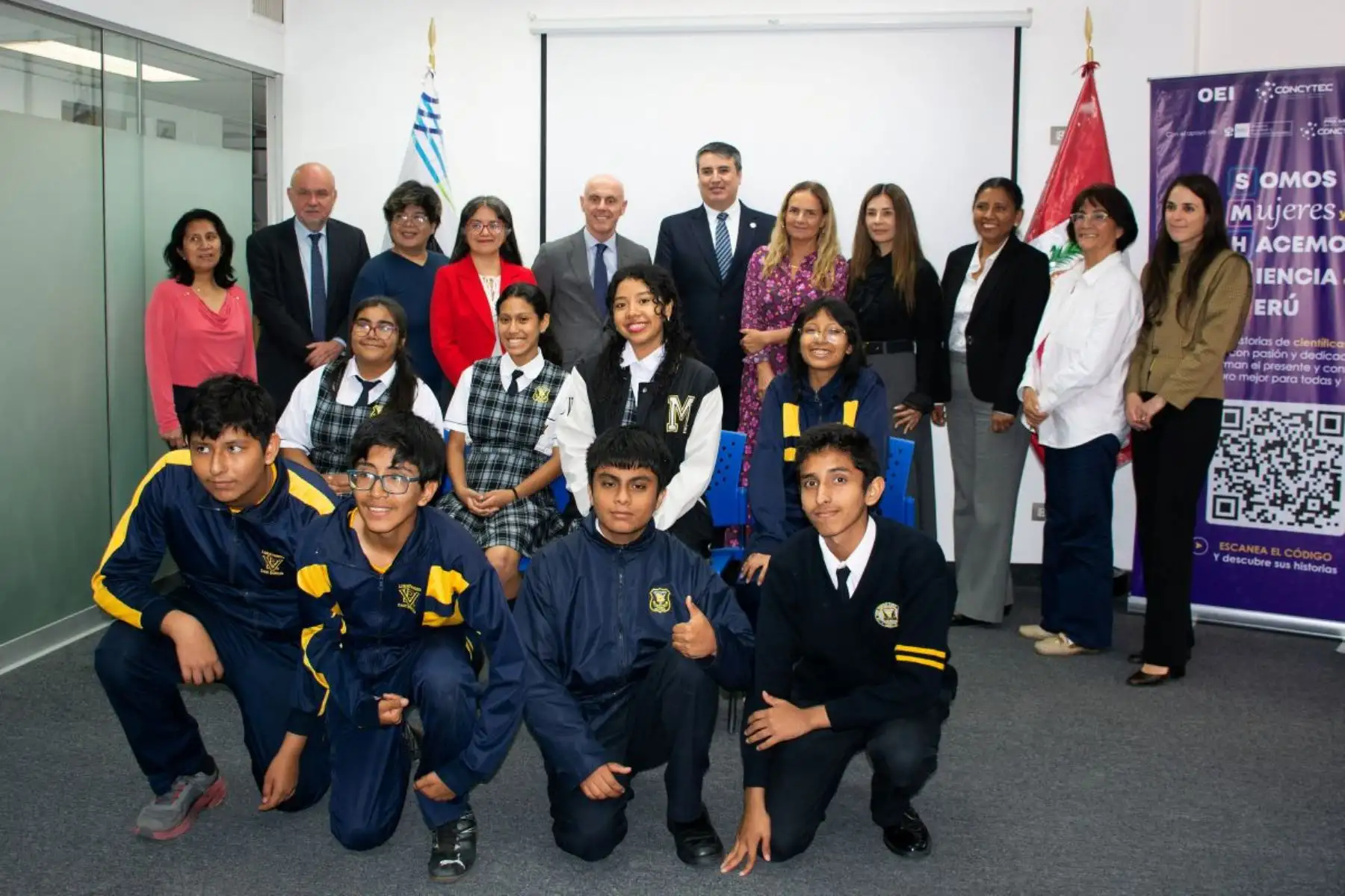 Concytec expone iniciativas para acercar la ciencia a niñas, niños y adolescentes