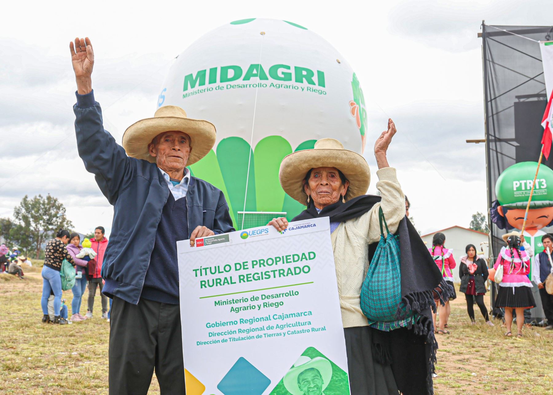 Fenómeno El Niño: brindan seguridad jurídica a agricultores con entrega de títulos rurales