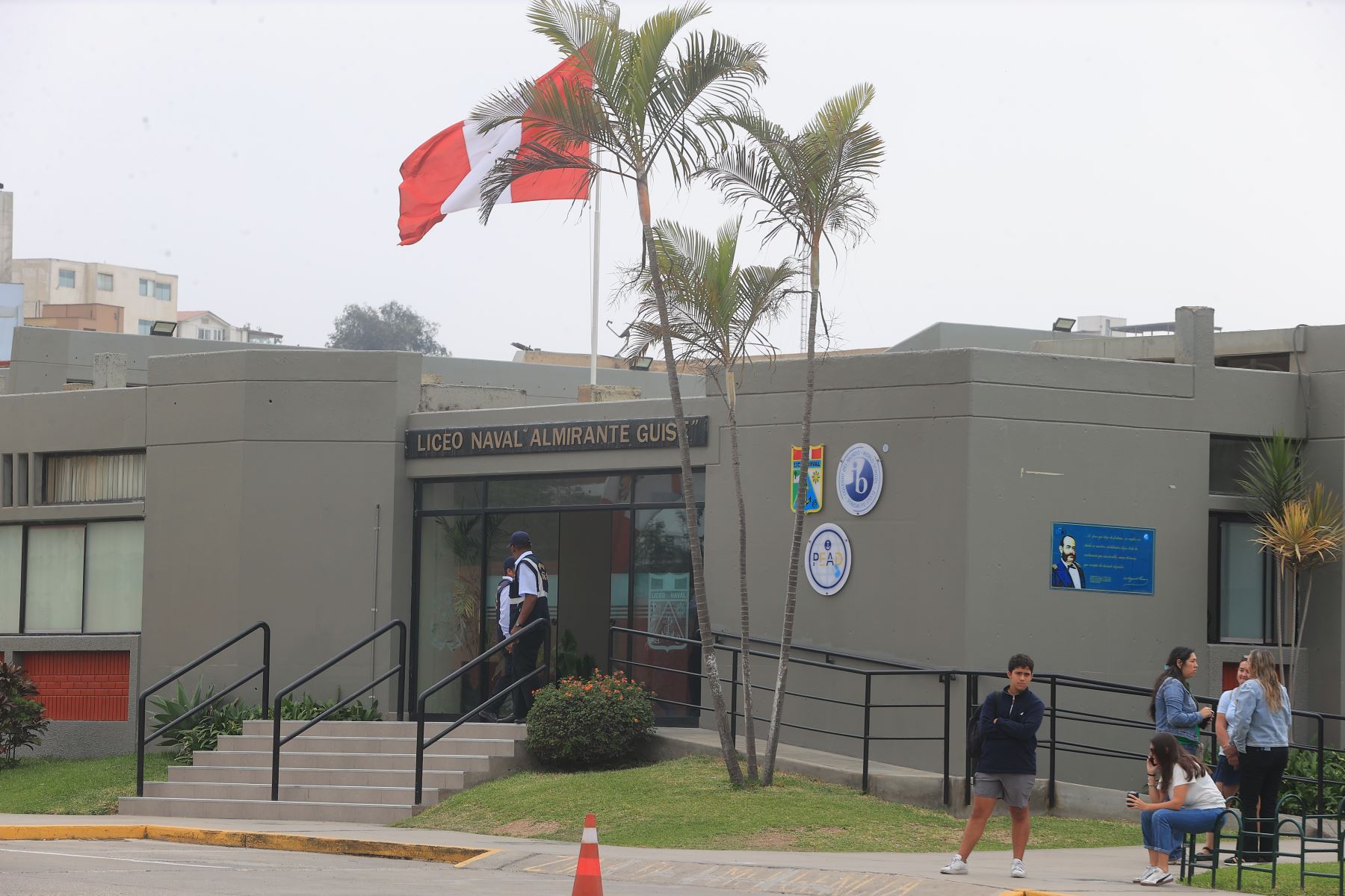 Gobierno oficializó la reorganización del Liceo Naval Almirante Guise