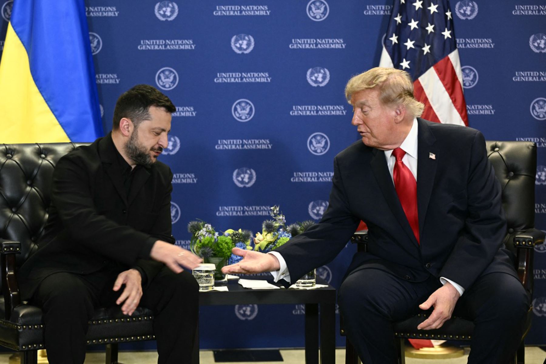 Trump aseguró ante Zelenski que Putin quiere reunirse y terminar la guerra