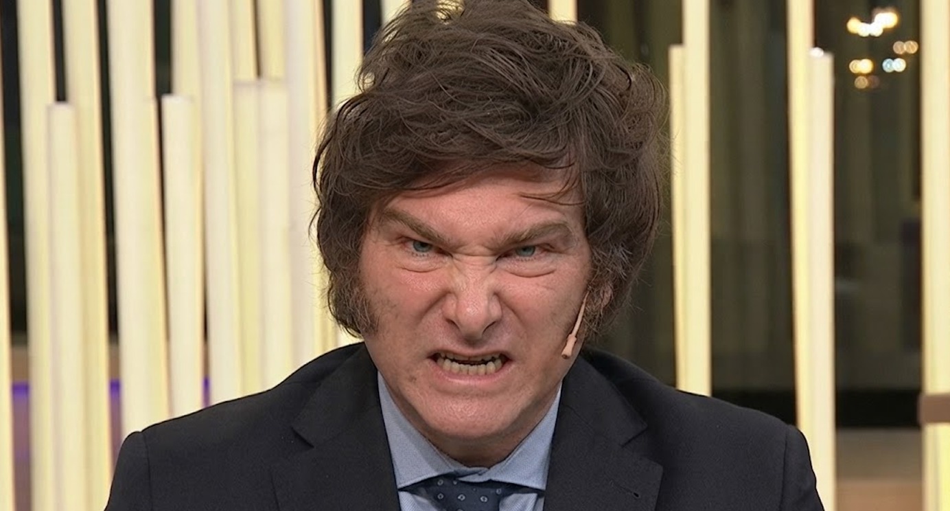 Javier Milei arremete contra periodista por un video falso sobre las Malvinas: «Pedazo de m…»