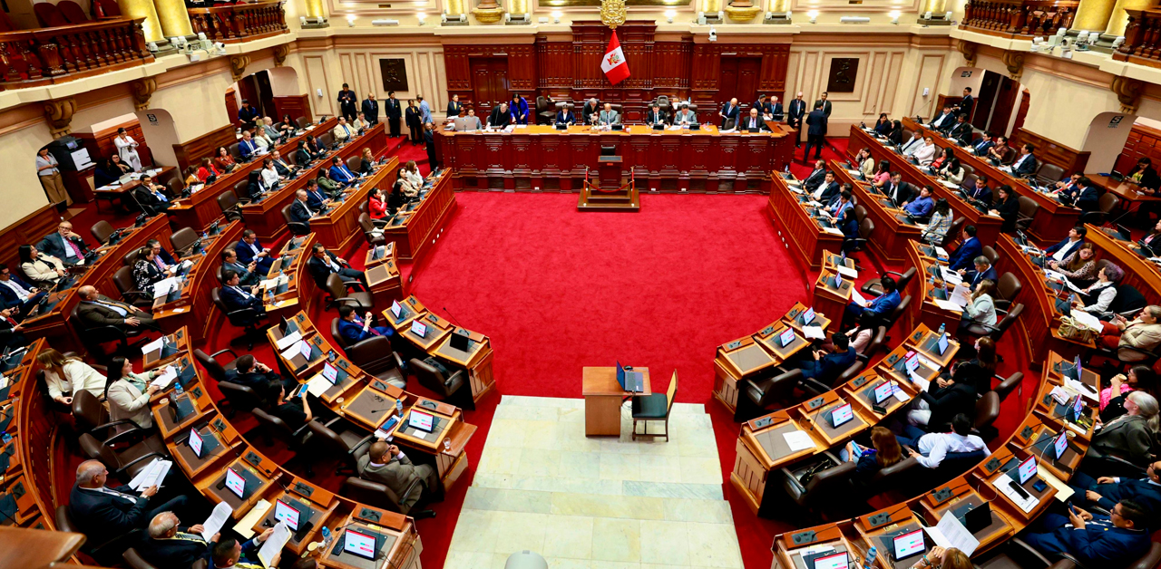 Cámara de Diputados aprueba citar a Luis Galarreta y los ministros de Defensa e Interior para que informen situación de la criminalidad en el Perú