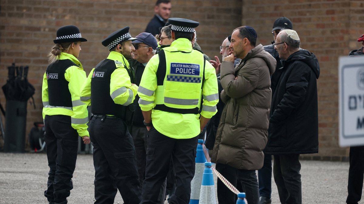 La Policía de Londres acusó a dos iraníes de preparar un atentado terrorista contra la comunidad judía de Manchester